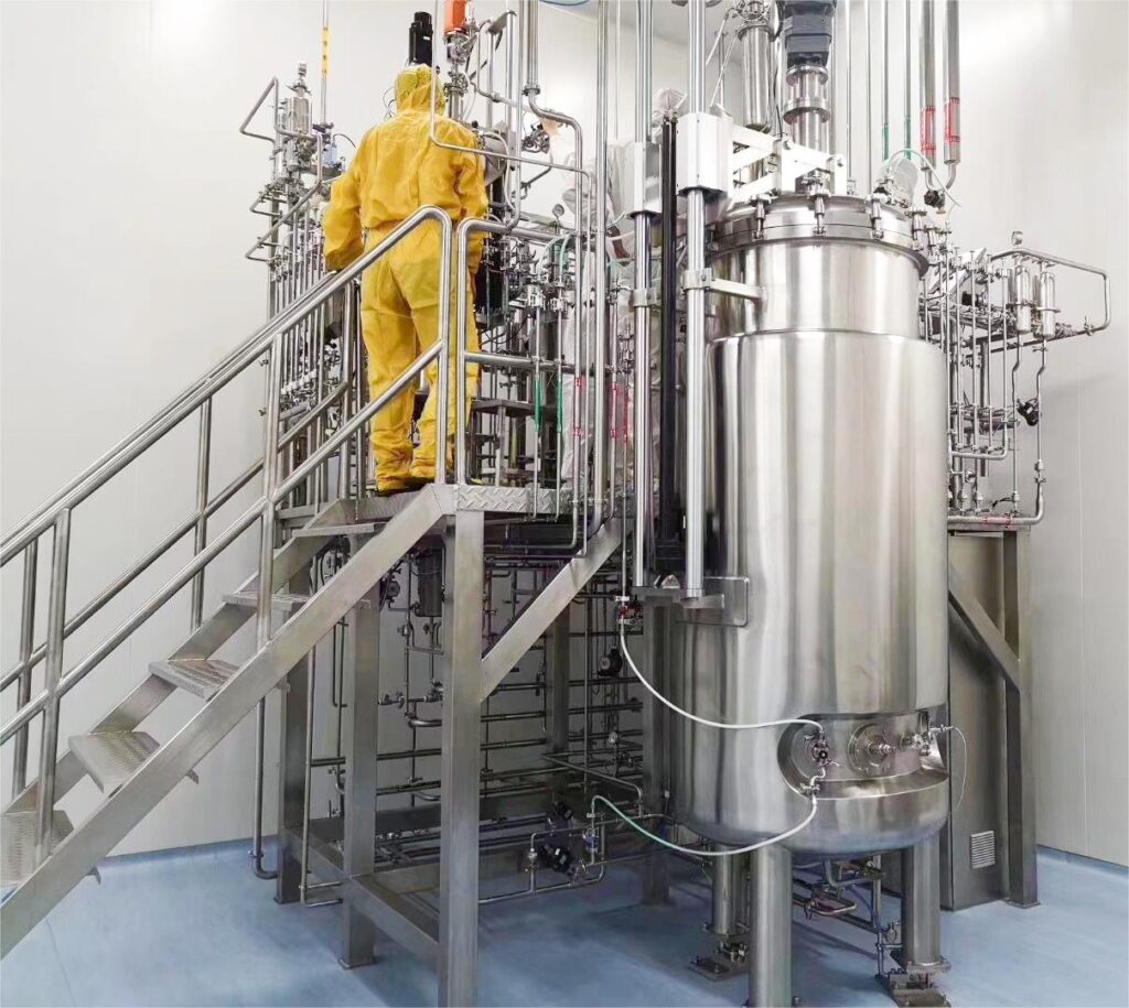 Vaccine production bioreactor